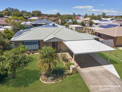 13 Cosmos Avenue, Banksia Beach - Image 1