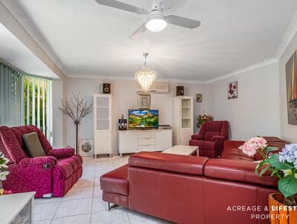 13 Cosmos Avenue, Banksia Beach - Thumbnail 2