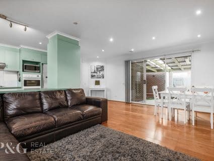70 Lake View Drive, Narre Warren South - Thumbnail 4