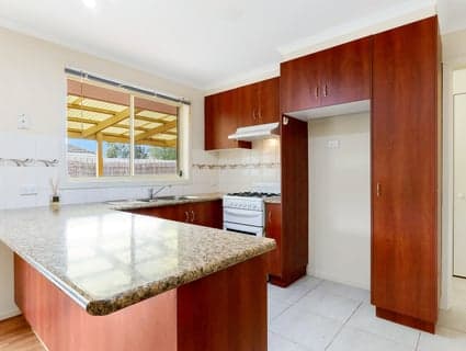 2 Seaspray Court, Hastings - Thumbnail 6