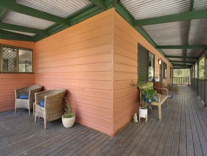 70 Bellay Road, Beachmere - Thumbnail 4