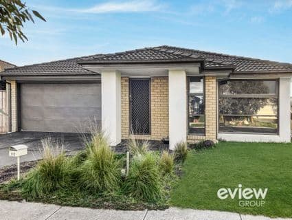 112 Park Orchard Drive, Pakenham - Image 1