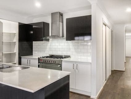 112 Park Orchard Drive, Pakenham - Thumbnail 6