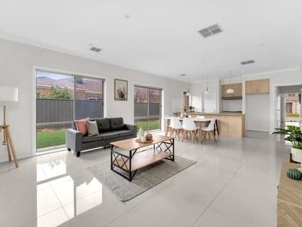 12 Toolibin Street, Manor Lakes - Thumbnail 7