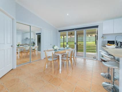 7 Olivia Court, Landsborough - Thumbnail 2