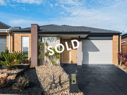 39 Macumba Drive, Clyde North - Image 1