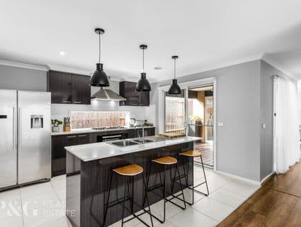 39 Macumba Drive, Clyde North - Thumbnail 3