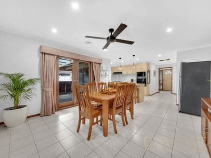 9 Northleigh Avenue, Craigieburn - Thumbnail 8