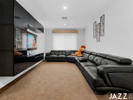33 Obsidian Avenue, Tarneit - Thumbnail 5