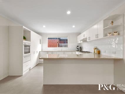35 Tomasetti Crescent, Narre Warren - Thumbnail 3