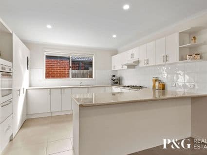 35 Tomasetti Crescent, Narre Warren - Thumbnail 4