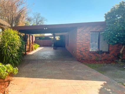 8 Webb Street, Seaford - Thumbnail 2