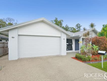 11 Coastline Parade, Trinity Beach - Thumbnail 2