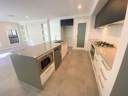 12 Highland Avenue, Cooranbong - Thumbnail 3