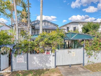 16 Emperor Street, Annerley - Image 1