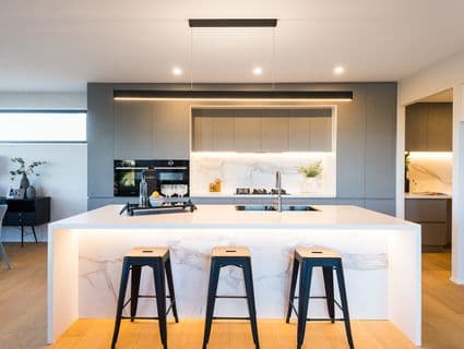 36 Allowrie Street, Stafford - Thumbnail 2