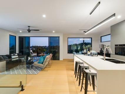 36 Allowrie Street, Stafford - Thumbnail 8