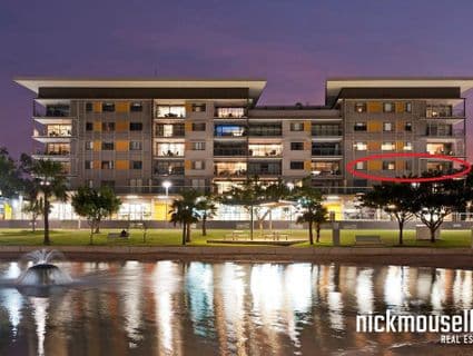 208/19 Kitchener Drive, Darwin City - Image 1