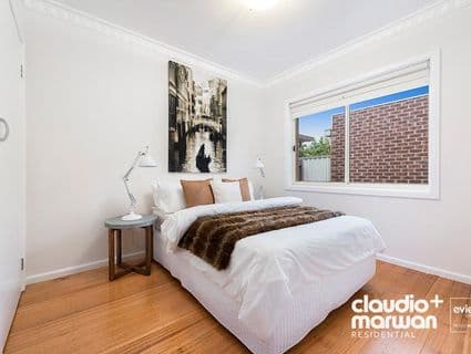 98 North Street, Hadfield - Thumbnail 6