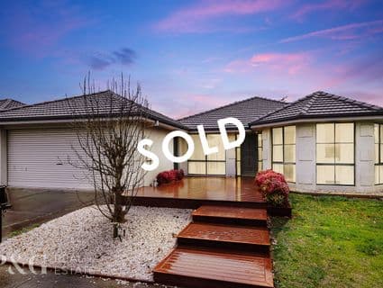 2 Chesterfield Drive, Narre Warren South - Image 1