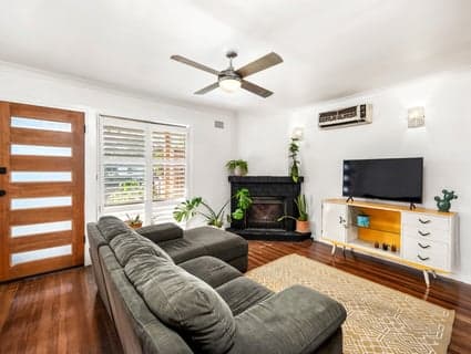 4 Beach Street, Swansea - Thumbnail 5