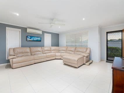 10 Edwin Drive, Landsborough - Thumbnail 2