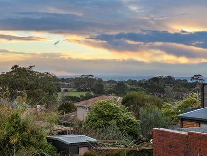 56 Volitans Avenue, Mount Eliza - Thumbnail 8
