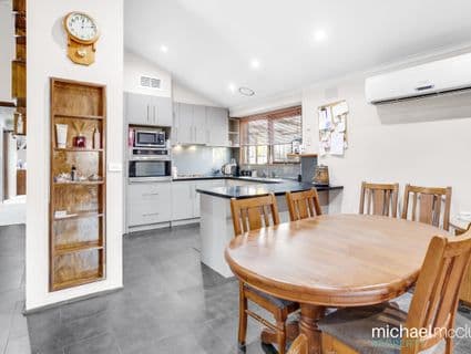 4 Elenya Court, Frankston - Thumbnail 4