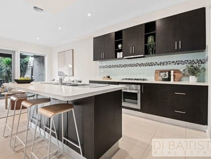 13 Marigold Crescent, Gowanbrae - Thumbnail 5