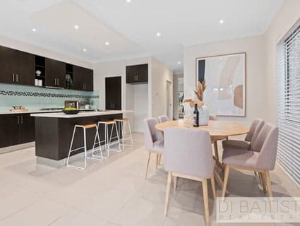 13 Marigold Crescent, Gowanbrae - Thumbnail 7