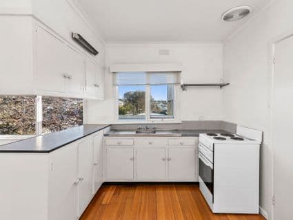 84 Sixth Avenue, Rosebud - Thumbnail 4