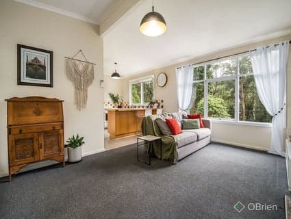 29 School Road, Menzies Creek - Thumbnail 3