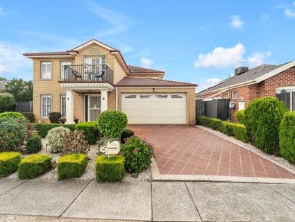 40 Eppalock Drive, Manor Lakes - Image 1