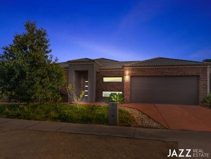 8 Airlie Avenue, Point Cook - Image 1