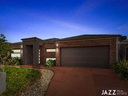 8 Airlie Avenue, Point Cook - Thumbnail 2