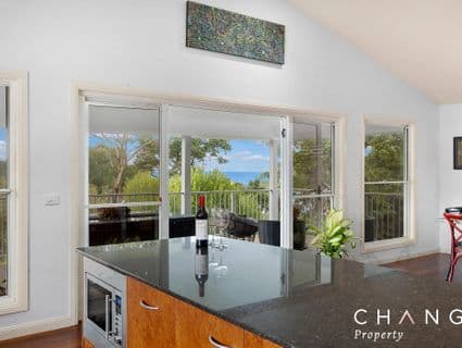 16 Fiesta Crescent, Copacabana - Thumbnail 4
