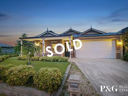 77 Mountainview Boulevard, Cranbourne North - Image 1