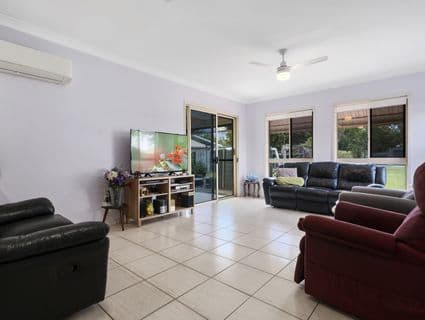 65 Bernborough Way, Ningi - Thumbnail 3