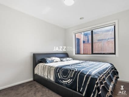 27 Anglers Avenue, Point Cook - Thumbnail 4