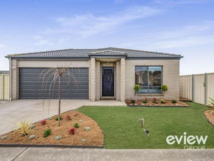 143 Blue Horizons Way, Pakenham - Image 1