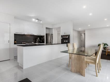 143 Blue Horizons Way, Pakenham - Thumbnail 2