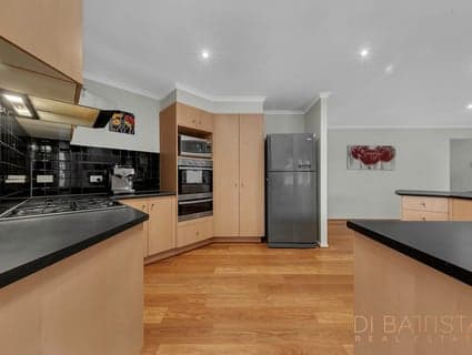 12 Eastwood Place, Craigieburn - Thumbnail 8