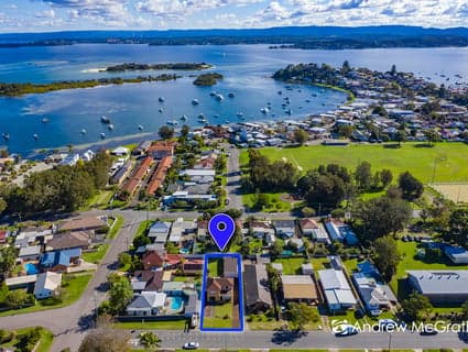 9 Ashley Street, Marks Point - Image 1