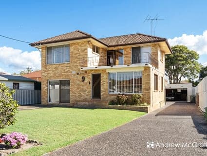 9 Ashley Street, Marks Point - Thumbnail 2