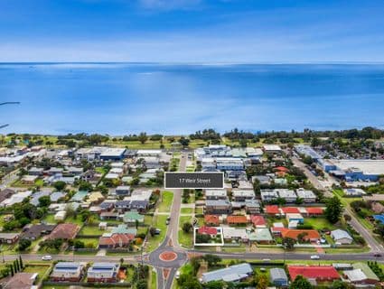 17 Weir Street, Rye - Image 1