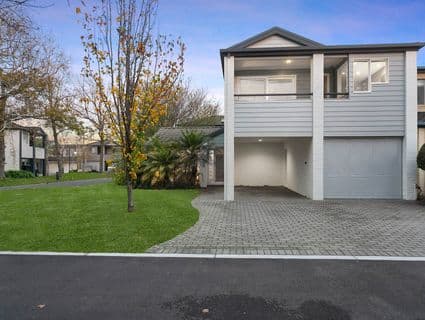 6 The Boulevard, Patterson Lakes - Image 1