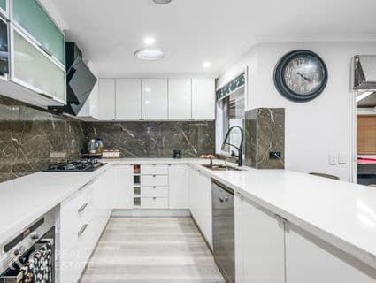 14 Terrence Drive, Cranbourne North - Thumbnail 3