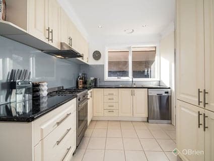 8 Byron Road, Kilsyth - Thumbnail 5