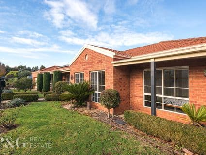 36 Oakgrove Drive, Narre Warren South - Thumbnail 2