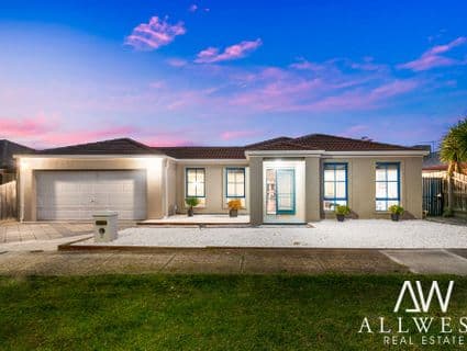 2 Tarquin Place, Hillside - Image 1